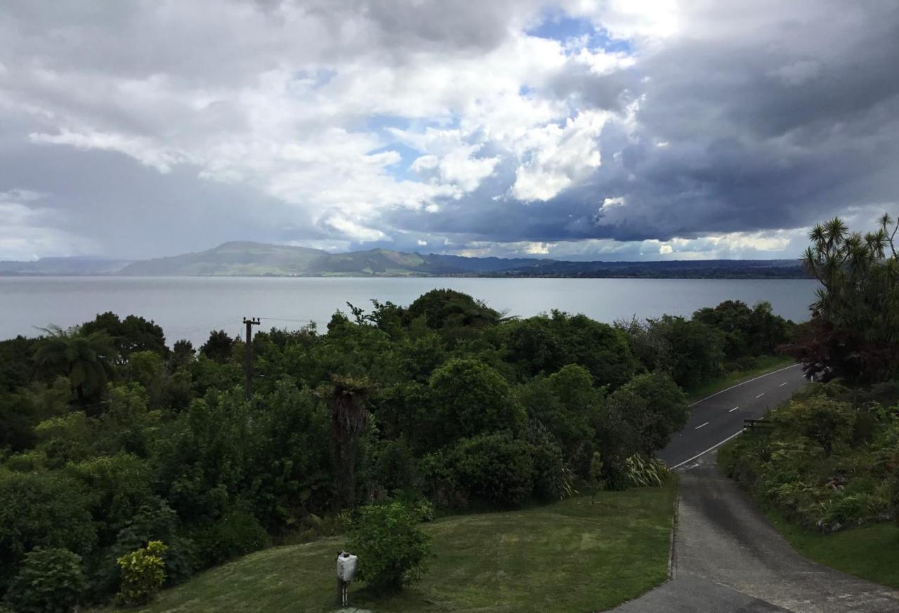 Spectacular Lake Views โรโตรัว ภายนอก รูปภาพ